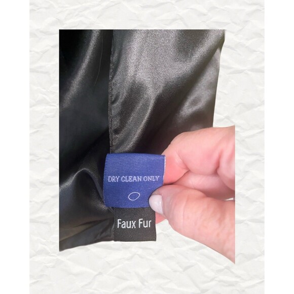 FREE PLANET Faux Fur Vest Black Size Medium NWT - Picture 10 of 11